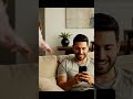 ¿Con quién te ríes tanto? 😤📱