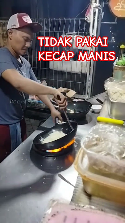 PESANAN NASI GORENG TIDAK PAKAI KECAP MANIS #food #wok #shorts