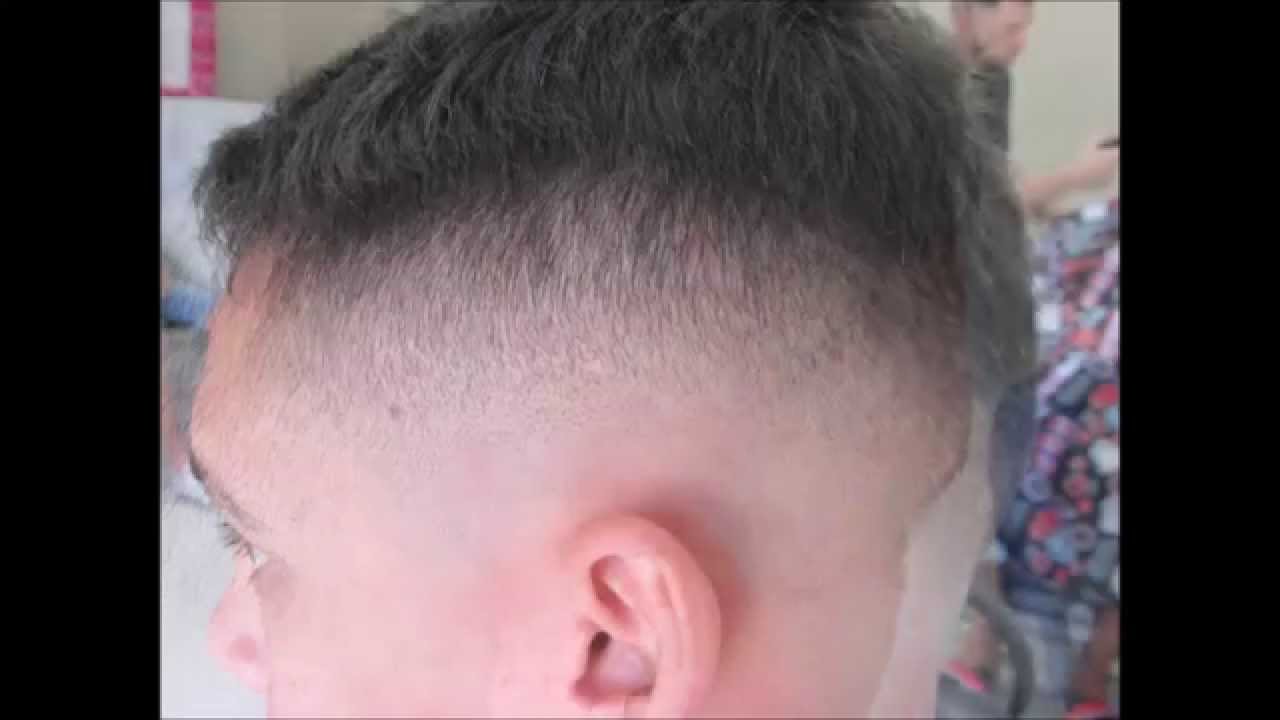 corte de cabelo masculino degrade na navalha