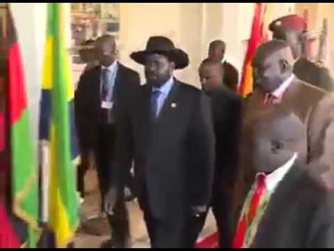 Somalia's President forces into wrong door of AU building somalia religion