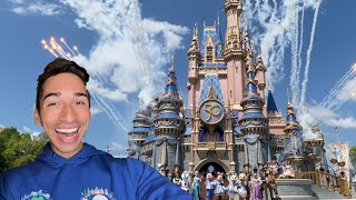 I HAVEN’T SEEN THIS IN TWO YEARS - DISNEY IS BACK TO NORMAL | Character Meet And Greets Are Back