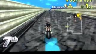 [MKWii] A Very Unlucky Race (featuring TWD98 in-race)