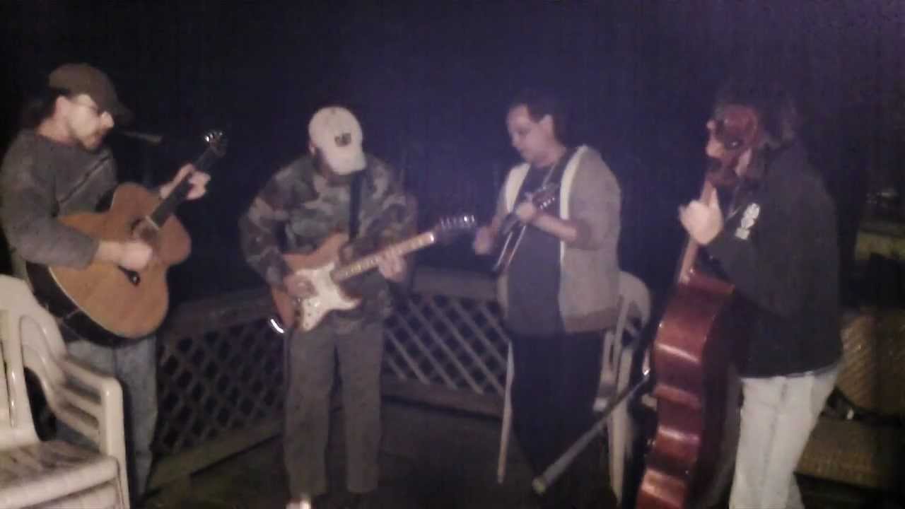 harvey's kitchen 4-18 clap your hands.MOV