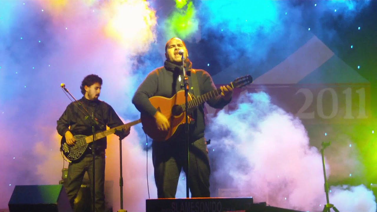 La alejada - Los Huayra - Festival del Tamal 20110722