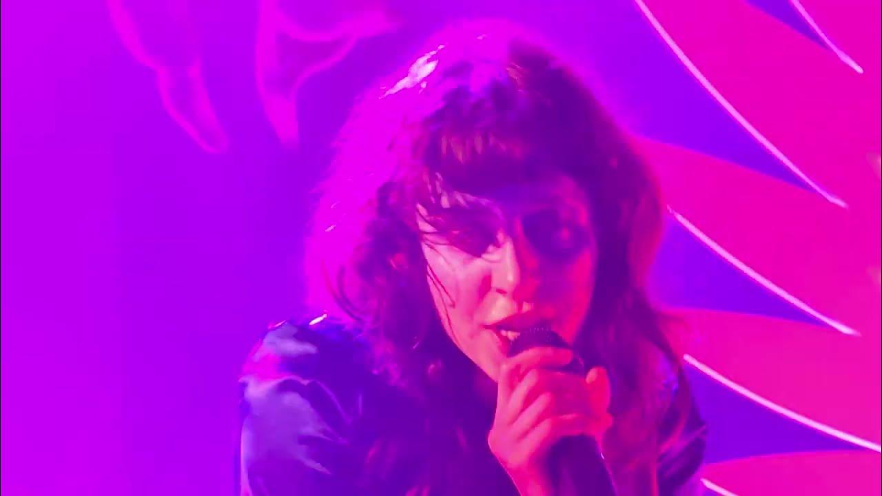 Magdalena Bay - You Lose! (Live @ Neptune Theatre Seattle 2024) 4K Magdalena Bay - You Lose! (Live @ Neptune Theatre Seattle 2024) 4K