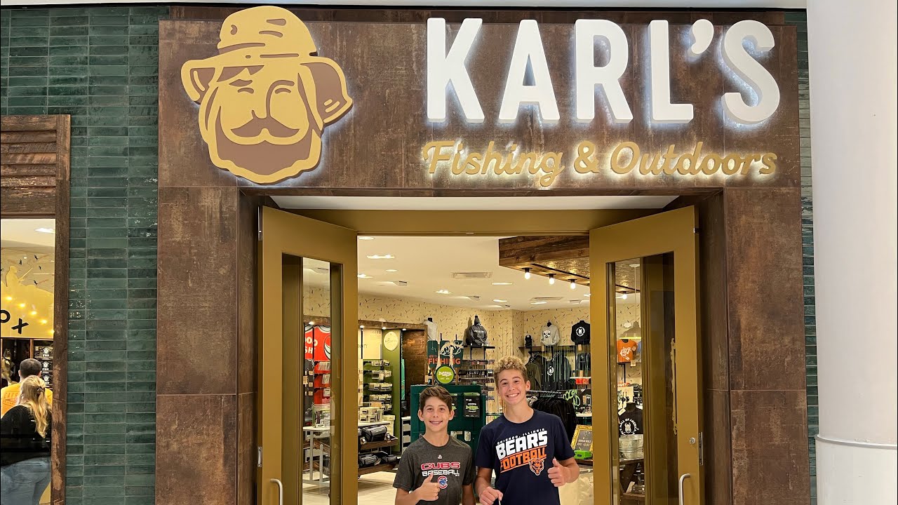Visiting Karl's Fishing and Outdoors!!! *GRAND OPENING* Mall of America!!  #karlsbaitandtackle 