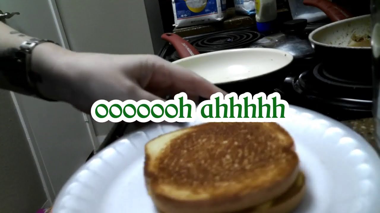 Parathrills Cooks:  Grilled Cheese Edition