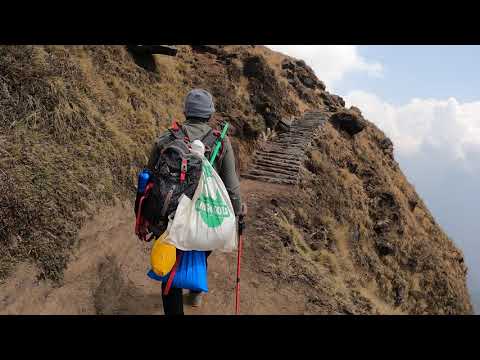 Mardi Himal Trek | Badal Danda(Mid Camp) to High Camp (4K)