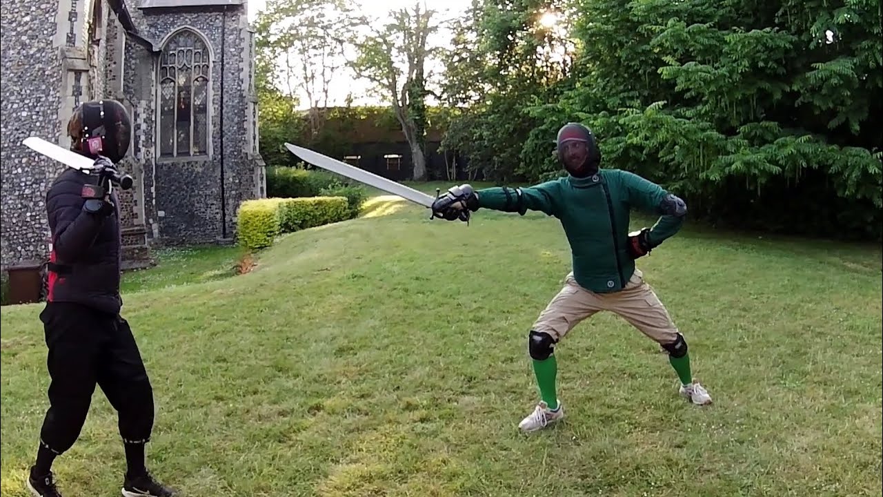 Norwich HEMA Society - extreme Messer and arming sword exchanges!