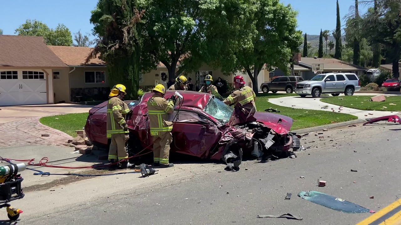 Hemet Traffic collision Cut n Rescue YouTube