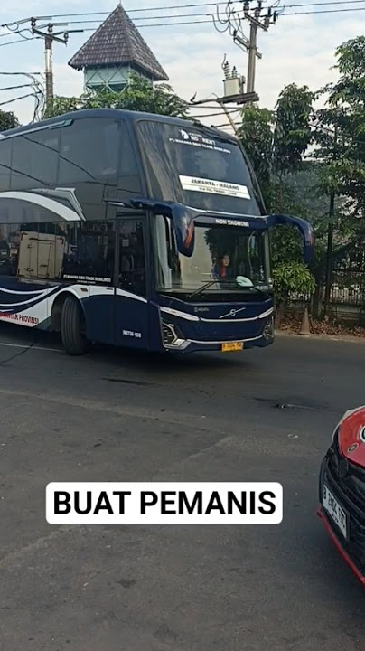 Bus indorent dengan pelayanan pramugari ☺ #bus #indorent