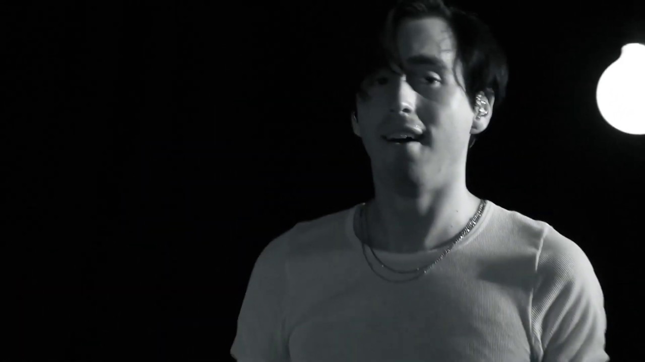 Bilderbuch - Maschin (live)