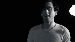 Bilderbuch - Maschin (live)
