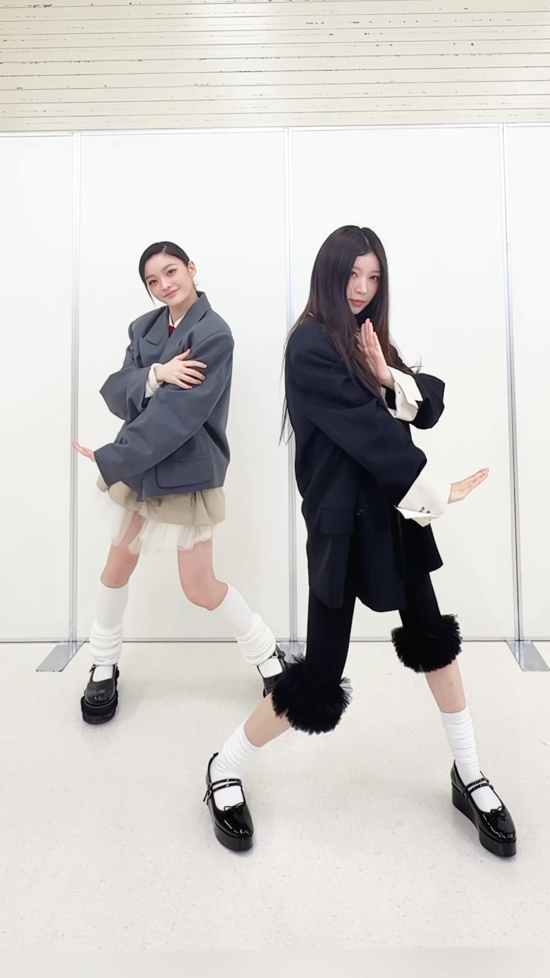 いっせーのーせ ~~#ILLIT #아일릿 - YouTube
