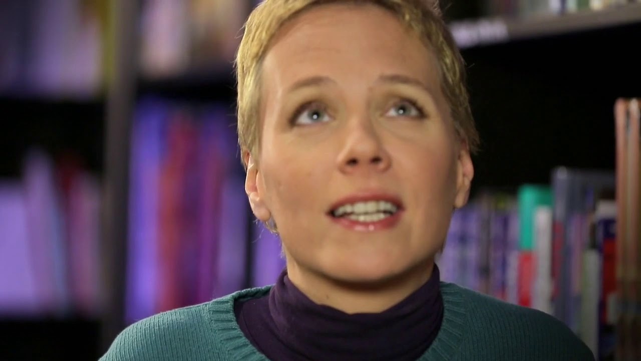 Interview with Jana Beňová - EUPL 2012 - YouTube