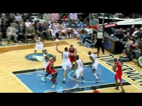 Blake Griffin posterized Anthony Tolliver with a p...