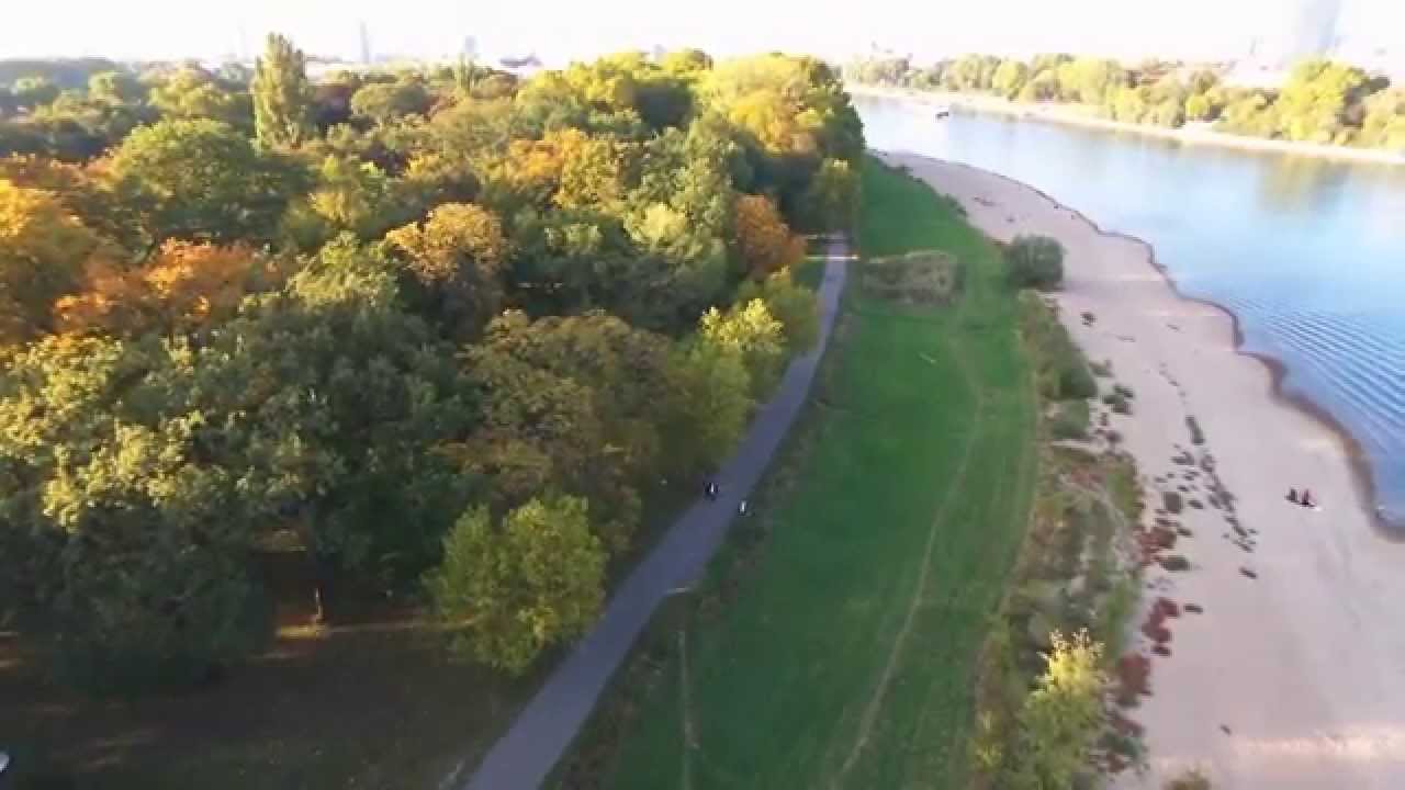 Ludwigshafen Parkinsel - Oktober 2016 (drone flyover)