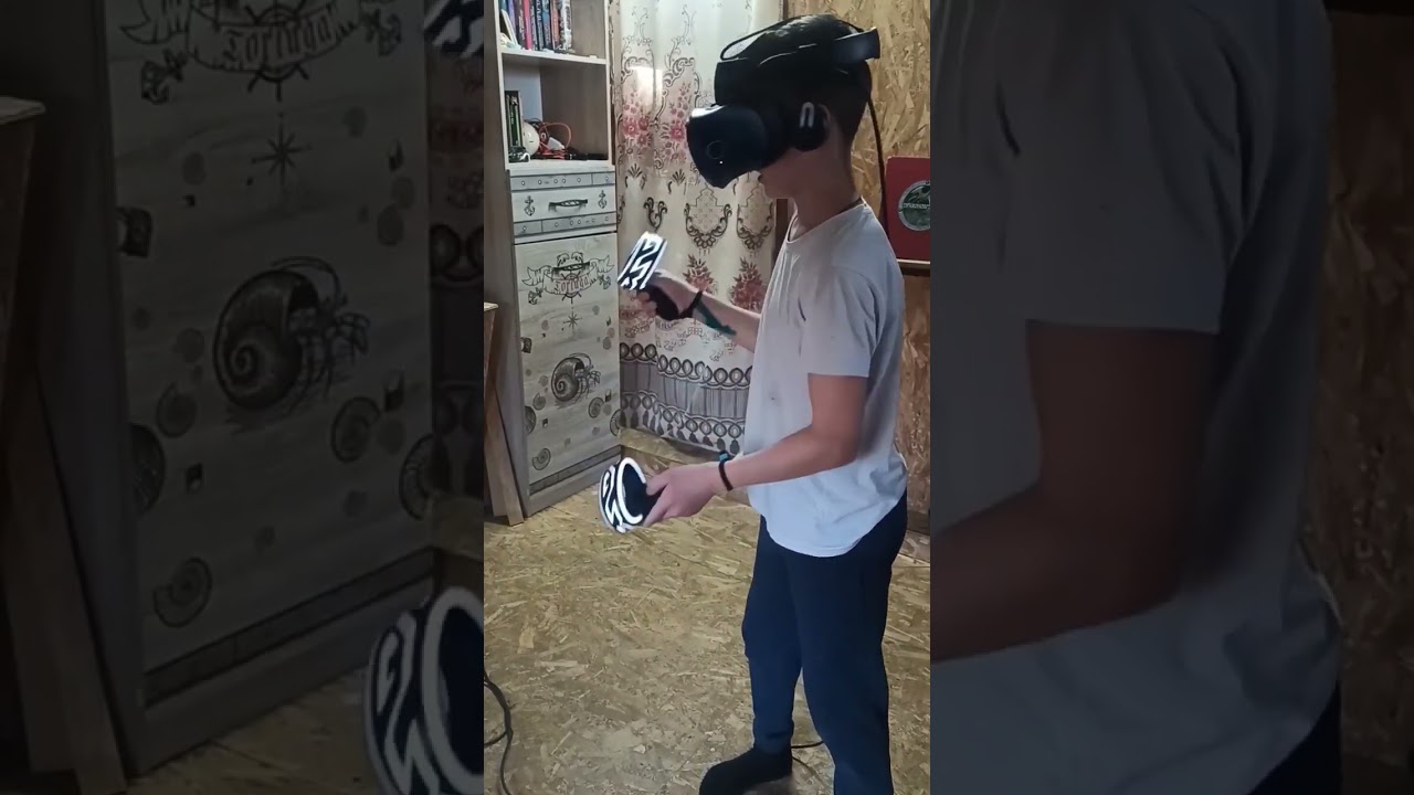 играю в Gorilla Tag 