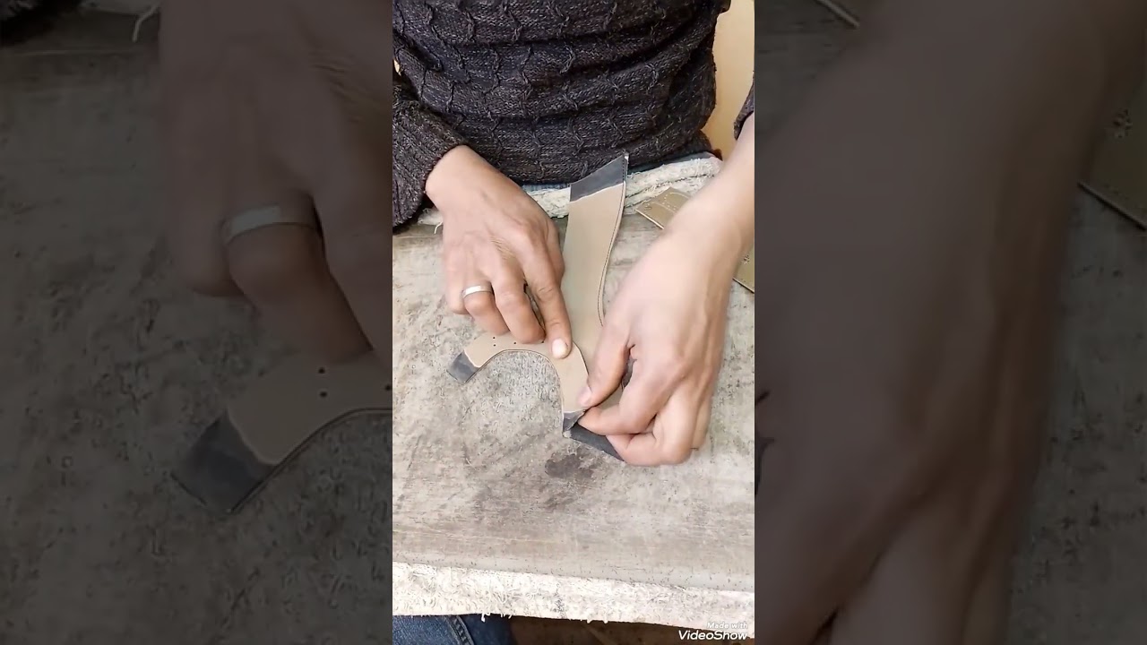 شاهد طريقة صنع صندالة من البداية الى النهاية بحرفية و اثقان و جلد ممتاز👍👍