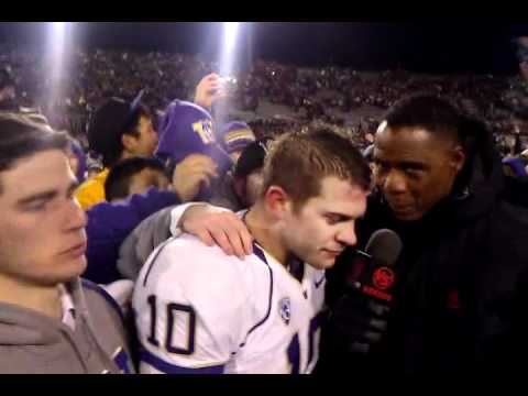 Jake Locker postgame celebration 2010 Apple Cup