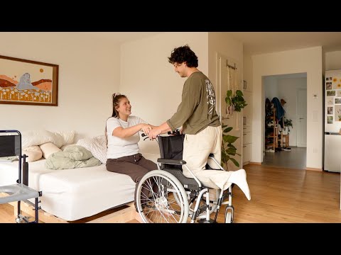 6 Weeks in a Wheelchair - Learning to Walk Again? / Pelvic Fracture Vlog