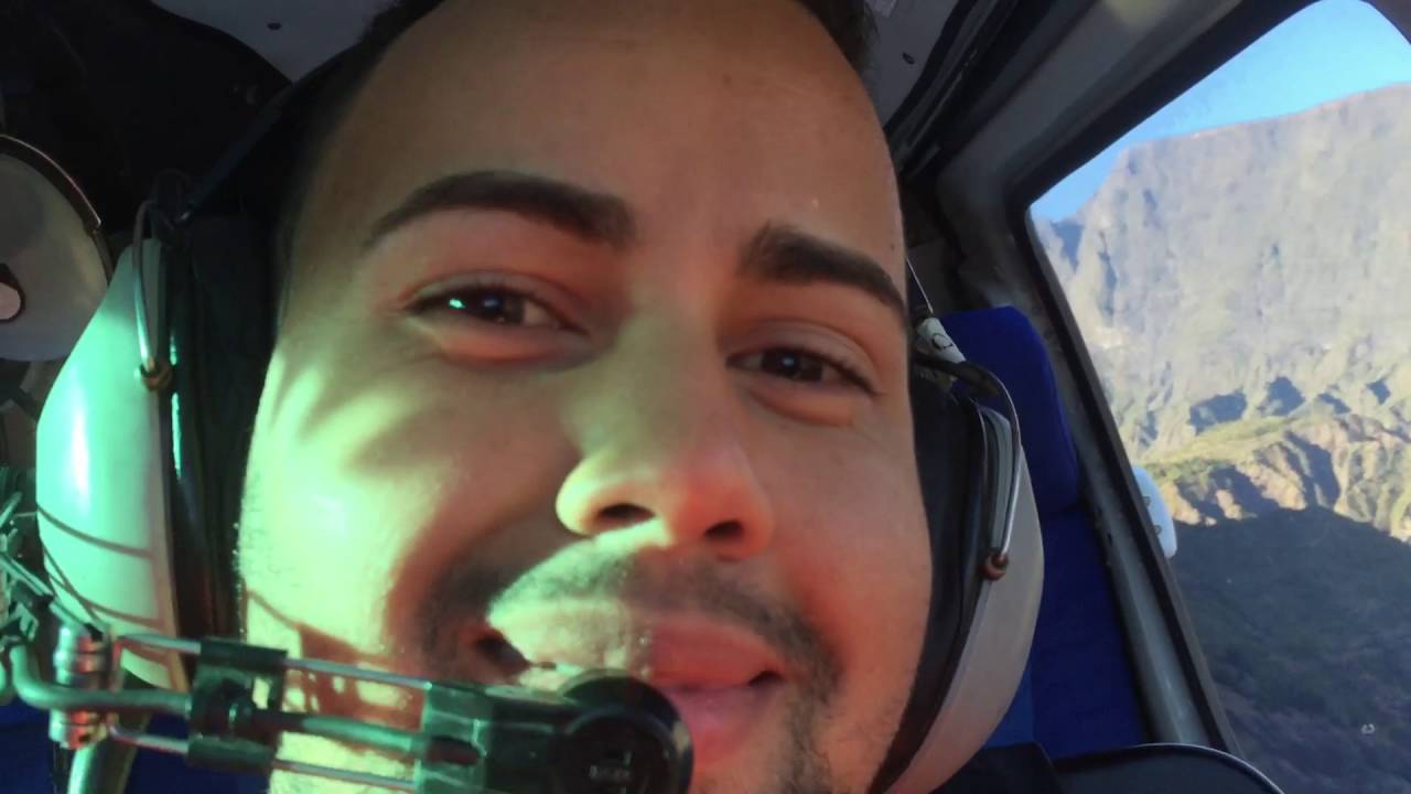 Promenade matinale en hélicoptère dans Mafate