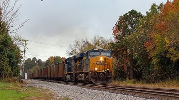 CSX ES44AC Gevo #891 leads C319 w/ friendly crew