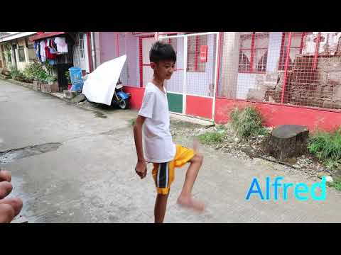 Video: Paano Bumuo Ng Isang Sipa