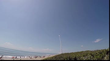 Stabilized video of MUOS-5 launch