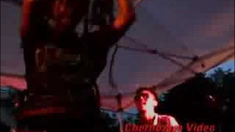 ARI Up (The Slits) I Heard It Through The Grapevine in Tor