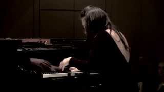 Claude Debussy 'Clair de Lune' performed by GéNIA