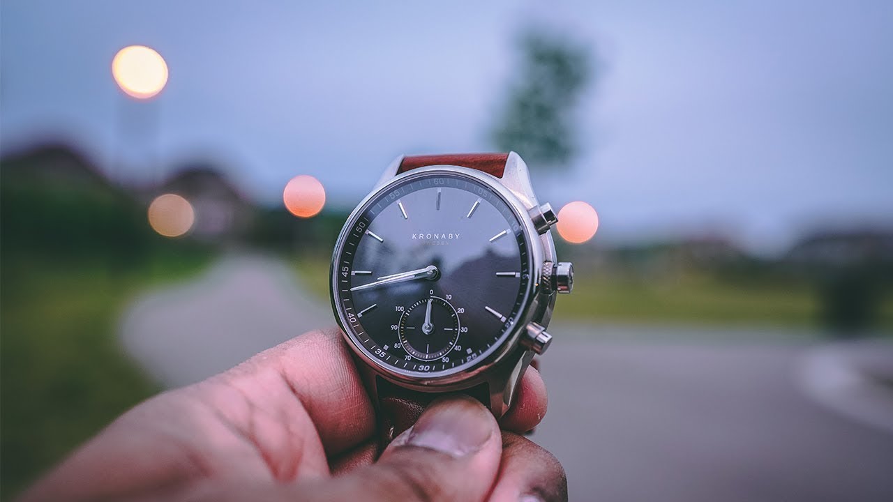 leder besøgende mindre THIS is the Smartwatch you NEED - Kronaby Review - YouTube