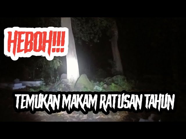 MAKAM RATUSAN TAHUN-MBAH COKRO class=