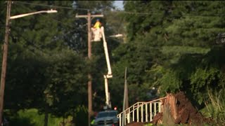 Thousands of customers still without power on Long Island