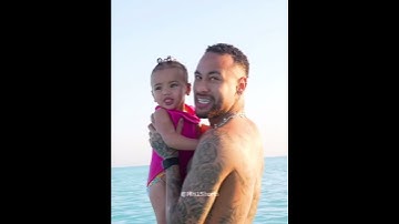 Thumbnail of Neymar is a proud dad 😍