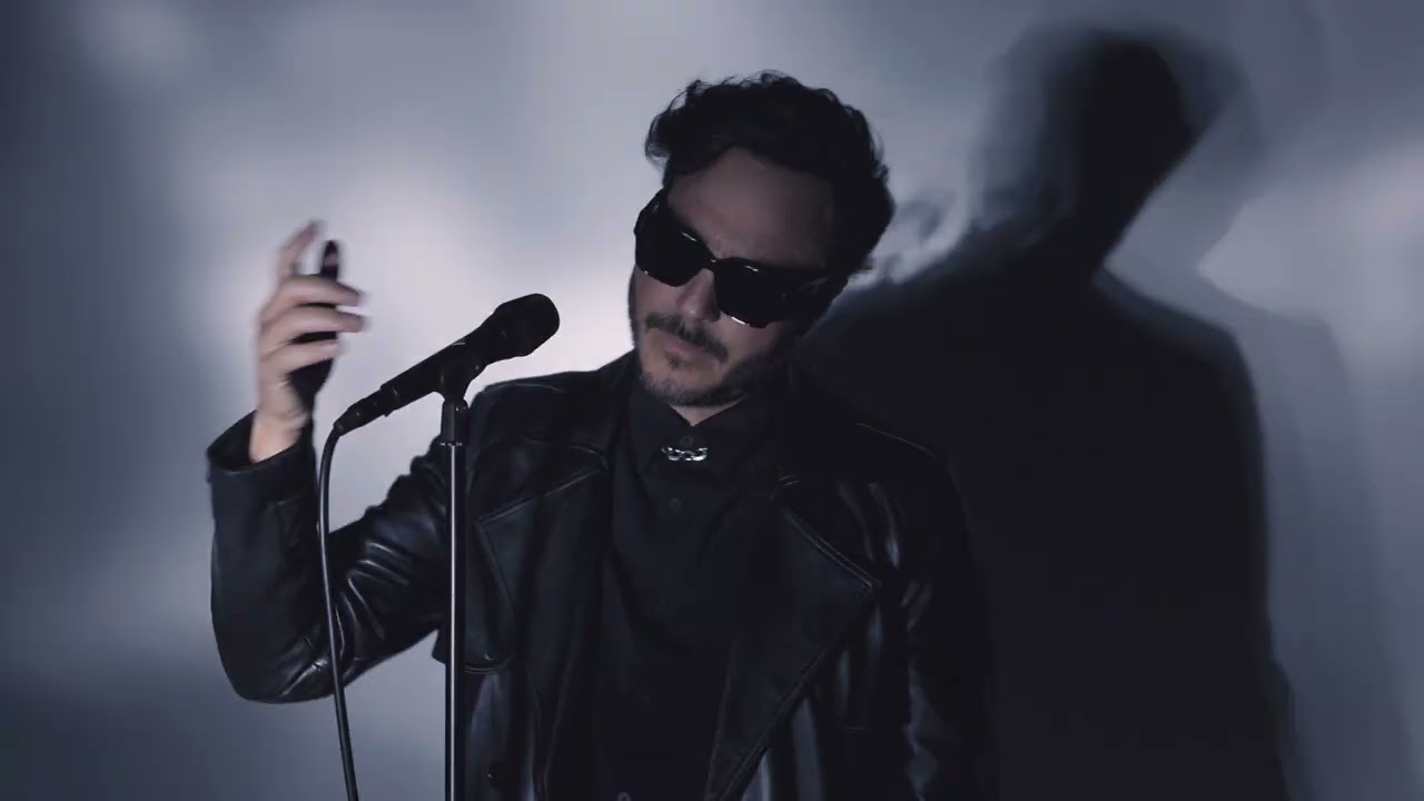 Motel - La Playa (Video Oficial)