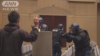 銃乱射しながら男乱入・・・高校生研修会場でテロ訓練(16/03/14)