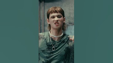 Thumbnail of 앰퍼샌드원 (AMPERS&ONE) '그게 그거지 (That's That)' MV