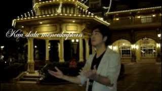 Edward Chen - Yang Kupercaya (Official MV 2012)