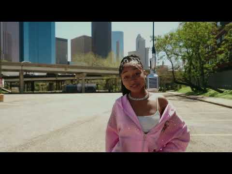Sexy Redd- Hang Wit A Bad Bihh Freestyle