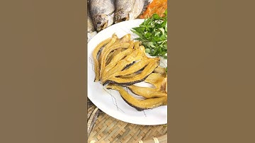 Gỏi xoài khô cá lóc chua ngọt, ăn kèm bánh tráng hay cơm trắng đều ngon.  #đồkhô #khocaloc