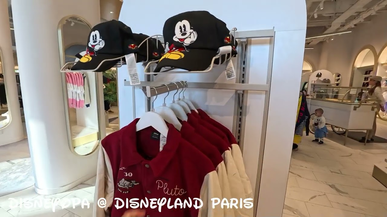 DISNEY STYLE - SHOP WALK THROUGH - Disneyland Paris - DisneyOpa