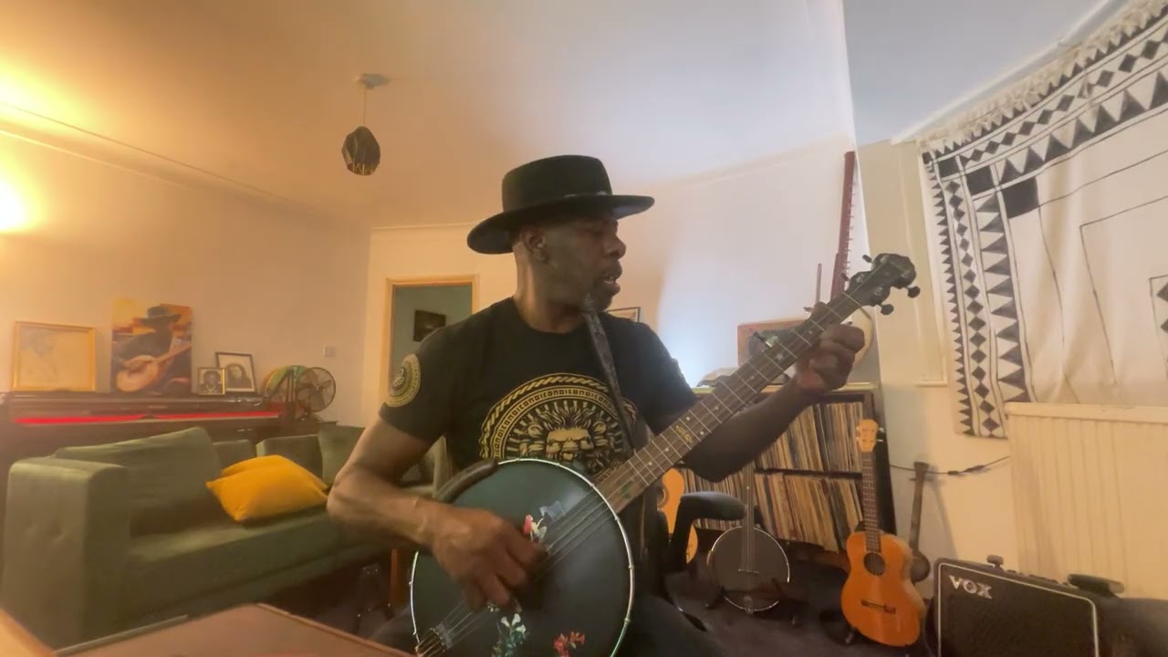 Стиль игры на гитаре с нейлоновыми струнами на банджо