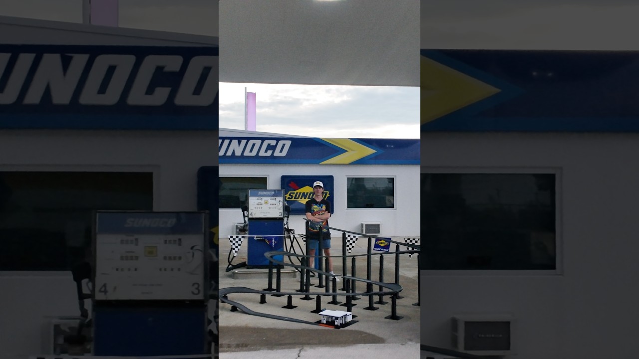 I Brought my INSANE Hot Wheels Track to Daytona!