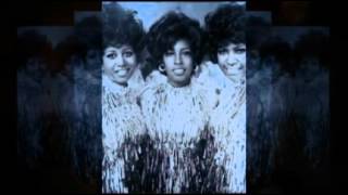 Video thumbnail of "THE SUPREMES   steppin' on a dream"