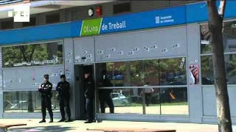 Detienen a 73 personas en operación contra una red de tráfico de datos personales