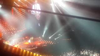 Paul McCartney at the O2 Arena, London, England May 24th 2015
Better late than never. It was a great gig last year in good ol London. Let me roll you to it! Paul McCartney at the O2 Arena, London, England May 24th 2015