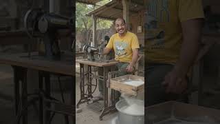 पुरानी सिलाई मशीन के पैडल से Foot-Powered Flour Sifter 🥣 | कमाल का देसी जुगाड़ #desijugaad