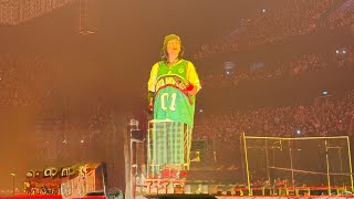 Download Lagu Billie Eilish - Happier than ever LIVE at Manchester N4 2025 MP3 Download Lagu Billie Eilish - Happier than ever LIVE at Manchester N4 2025 MP3