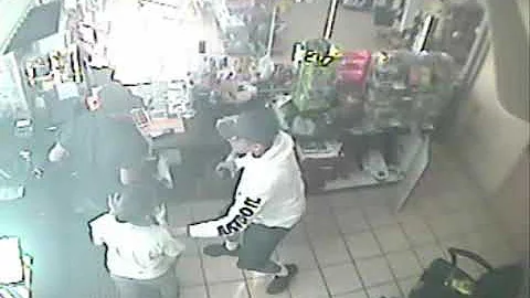 Aggravated Robbery DW  HPD case #958557-18  14925 Old Humble Road